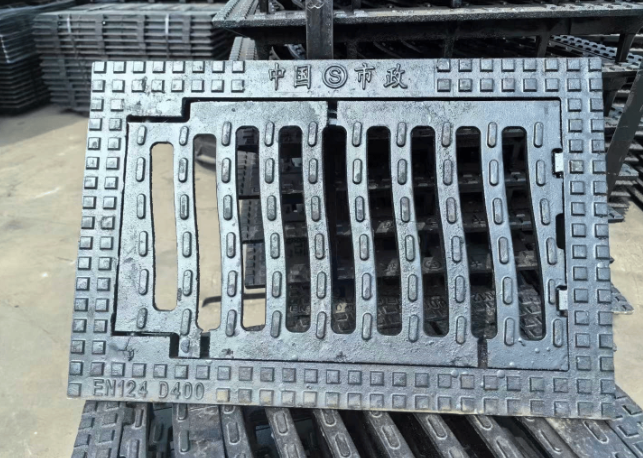 霞山球墨铸铁市政雨水篦子展示